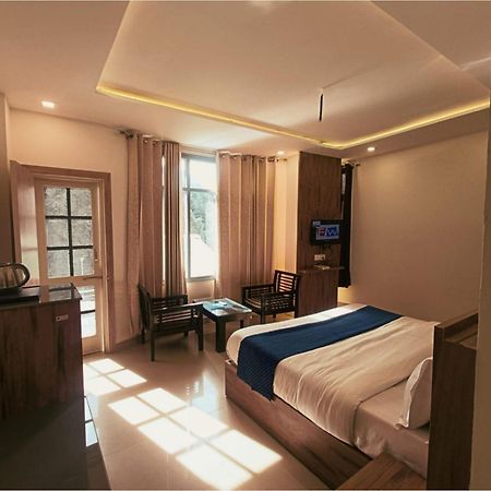 Hotel Wild Rose - ダルハウジ エクステリア 写真